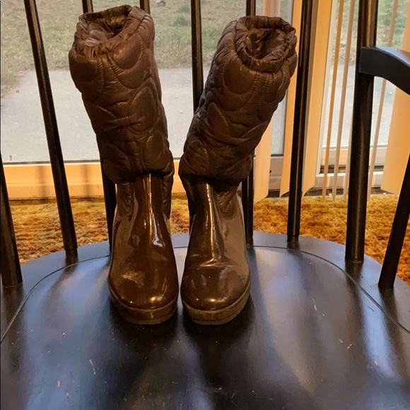 Couch snow boots - Picture 2 of 3